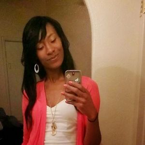 Meet your Posher, Nikita